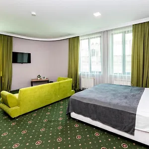 3* Hotel Old Side Corner